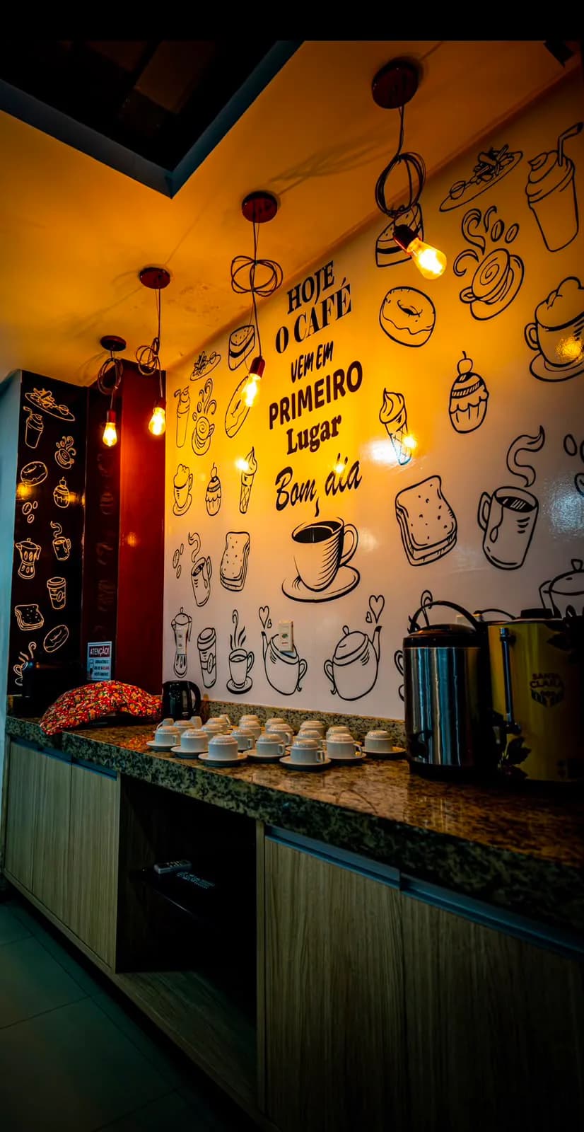Café da manhã servido no Inácio’s Plaza Hotel